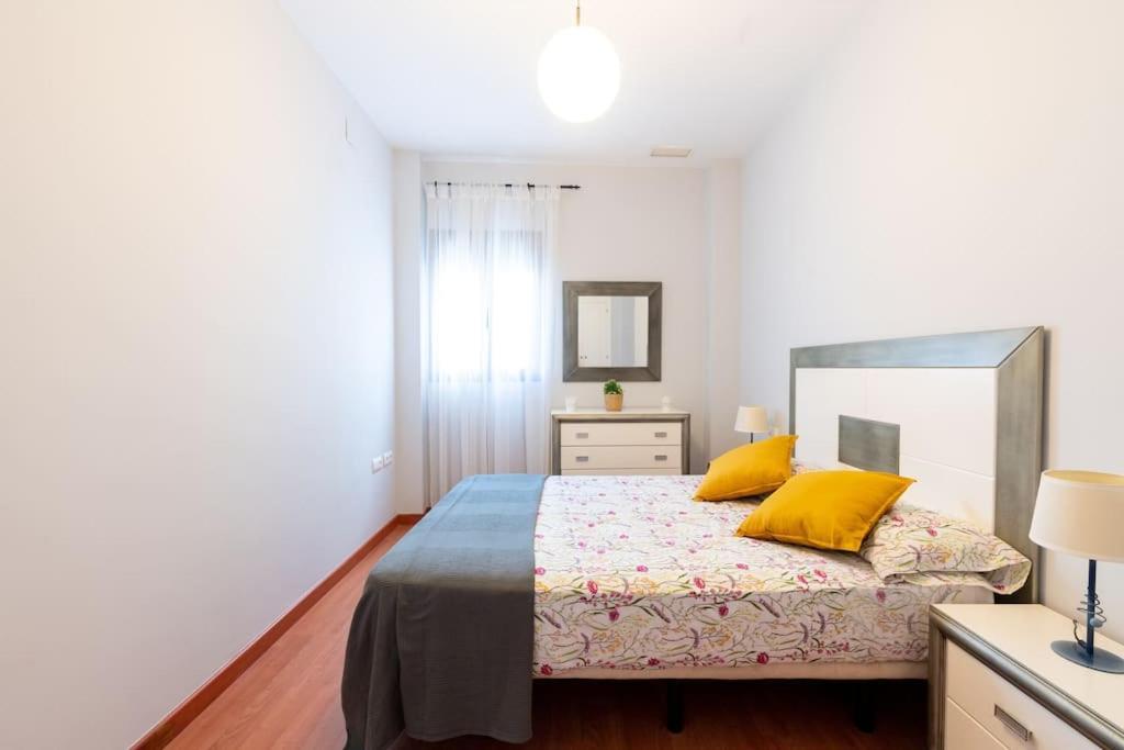 Comodo Apartamento En Almonte Luaran gambar